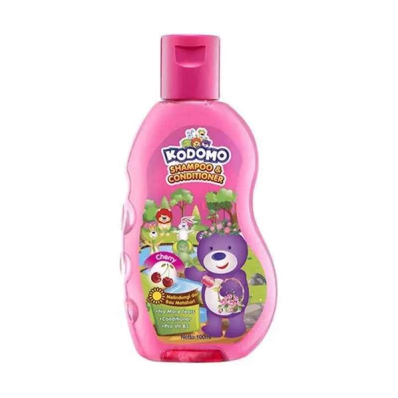 Kodomo Strawberry 2‑in‑1 Shampoo & Conditioner 200 ml – Hypoallergenic, No‑Tear, Pro‑Vit B5 Hair Care
